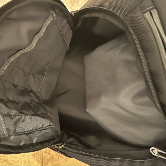 New Callaway “The Murph” clubhouse Backpack 🎒 - Picture 11 of 16